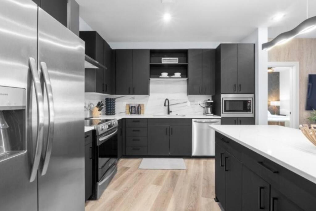 Apartamento Electric - Odyssey -top Floor West End 2 Bedroom - Minutes To Broadway *